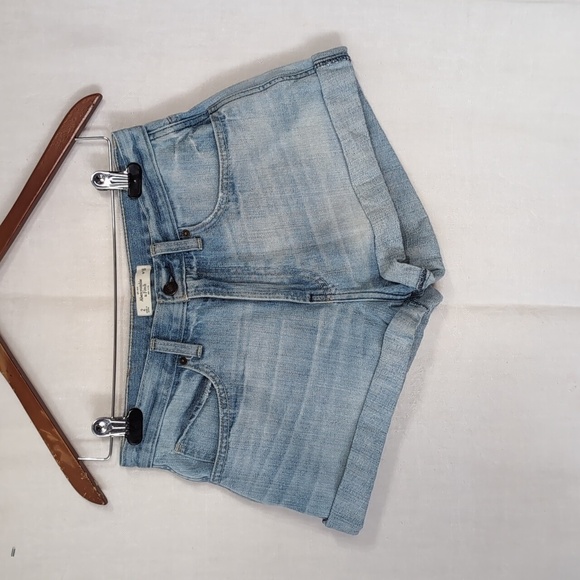 Abercrombie & Fitch Pants - Abercrombie Light Wash Cuffed Denim Shorts Size 2